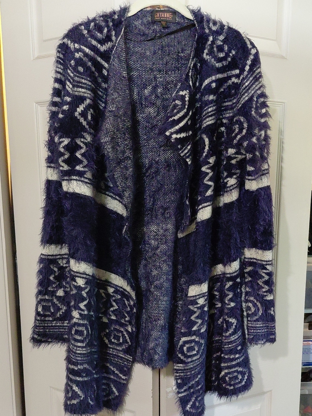 Shyanne Blue & Cream Fuzzy Open-Front Aztec Cardigan